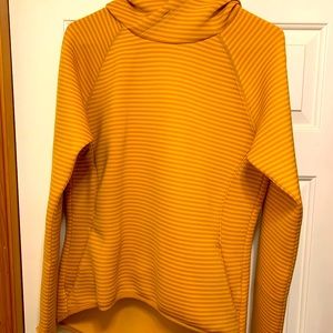 Columbia pullover! Fun vivid orange colors!